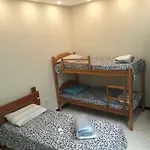 Candeeiro Hostel E Cafe