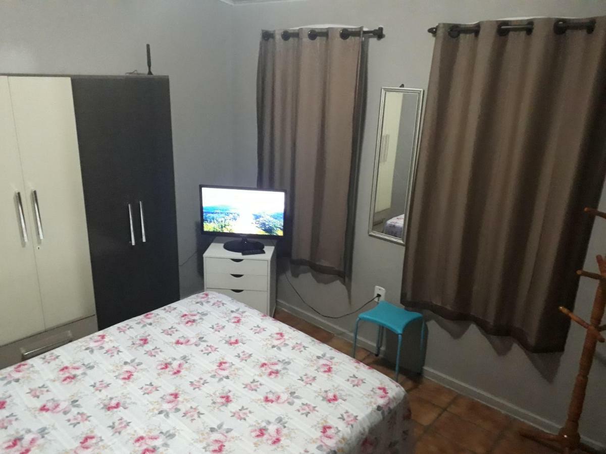 Candeeiro E Cafe Albergue